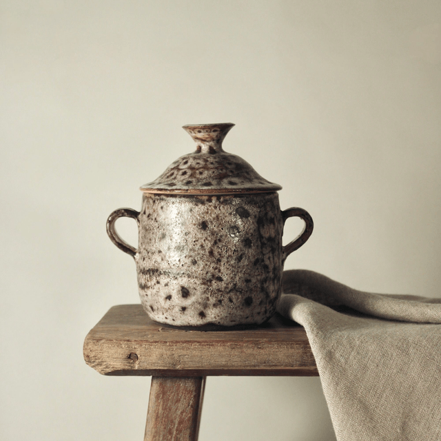 Pot à couvercle de Vallauris